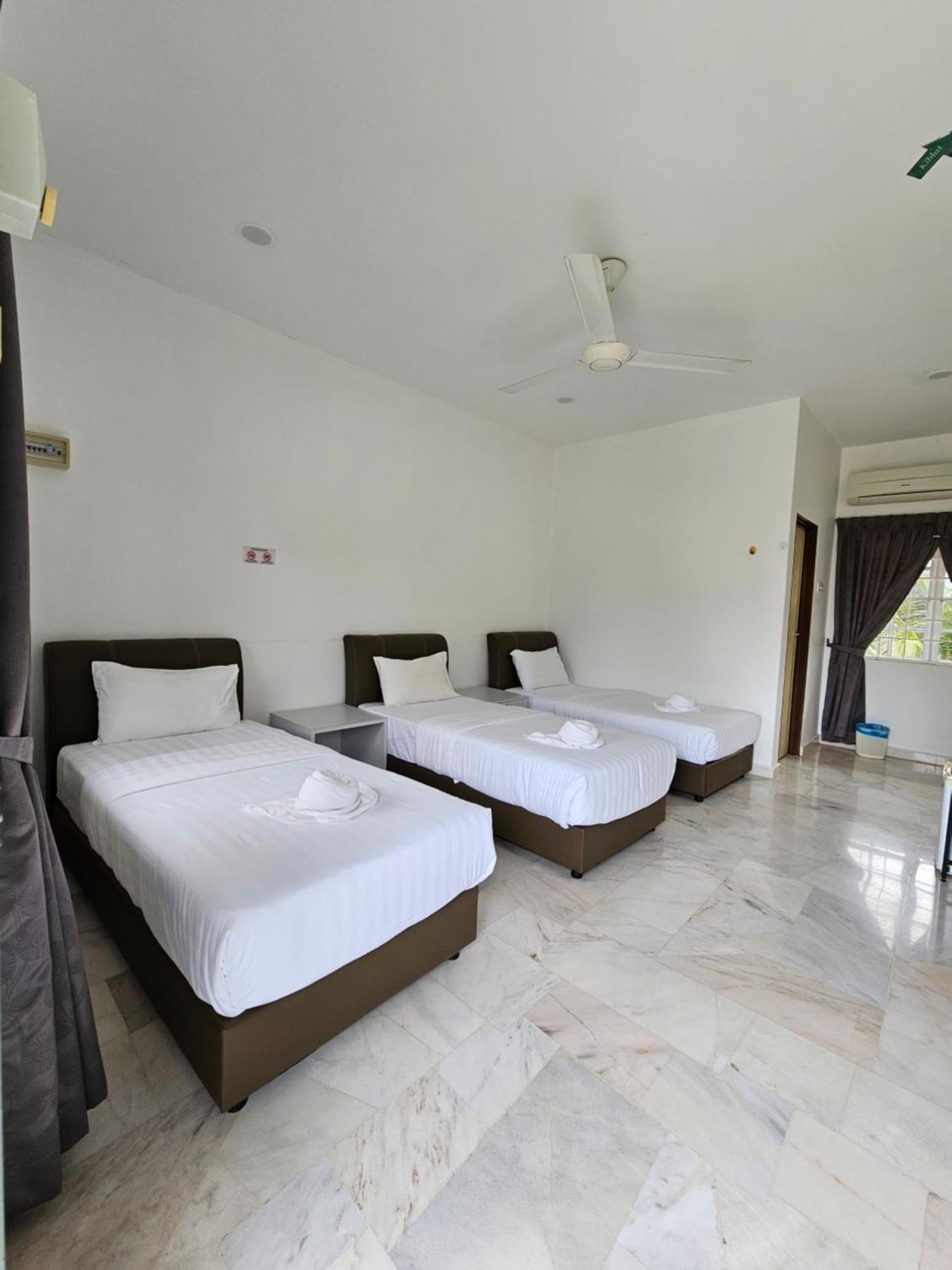 Lilla Summer Retreat - Bentong Luaran gambar