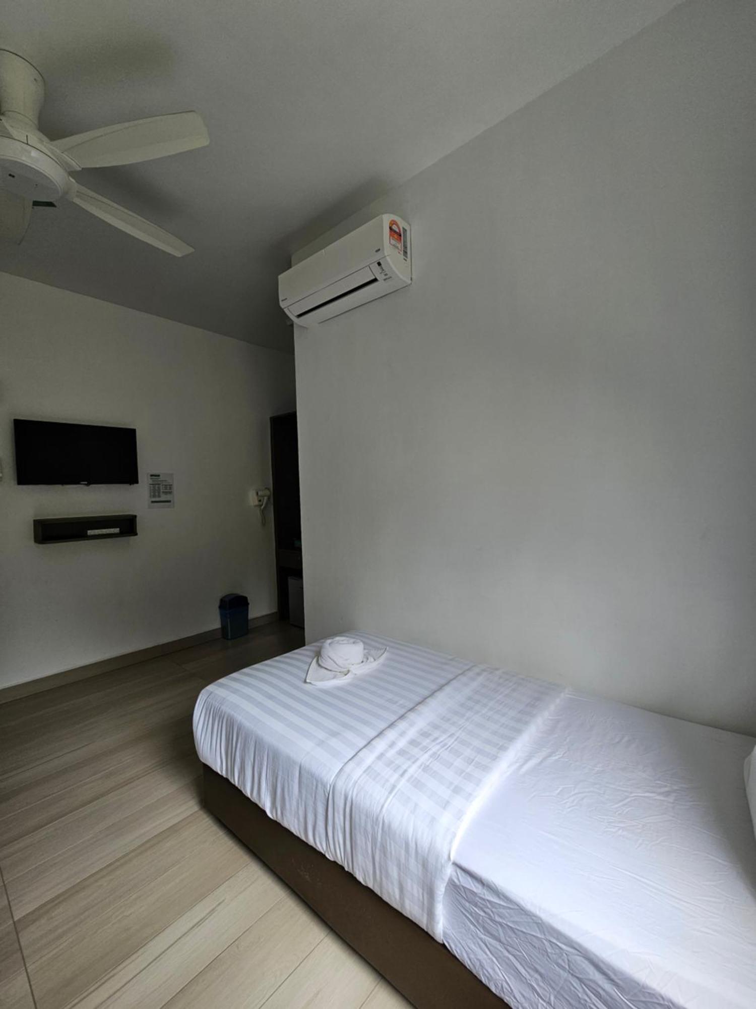 Lilla Summer Retreat - Bentong Luaran gambar